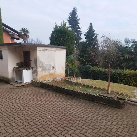 Terreno Della Nonna Κάμπινγκ *